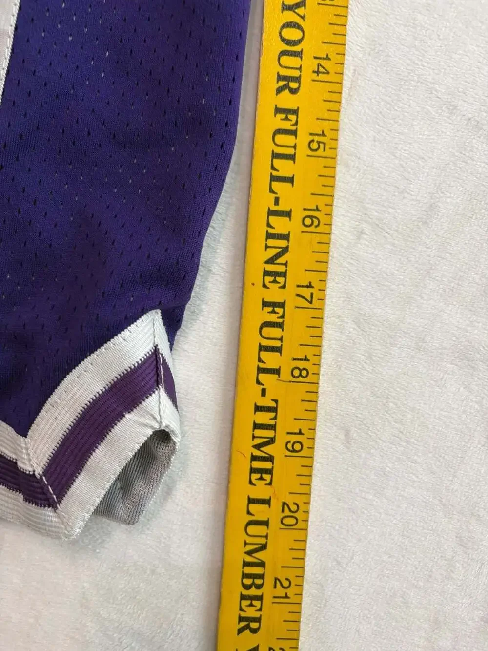 Just Don Los Angeles Lakers 1996-97 NBA Basketball Shorts READ
